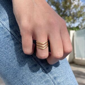 Ring WONDER WOMAN mit Diamanten und Saphiren - FENA daily Jewellery