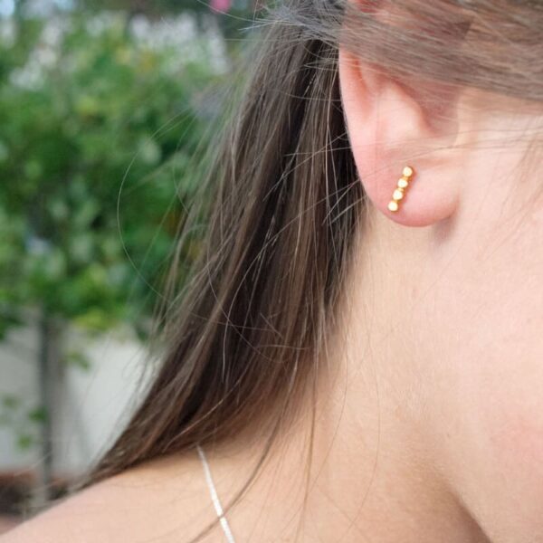 Camu Long Bar Earrings Gold Lady