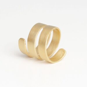 Claudia Ring Gold back
