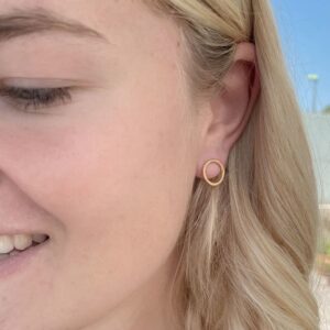 Insieme circle earrings gold lady