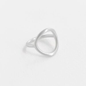 Nicola Circle Ring Silver