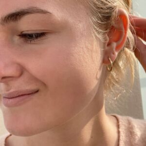 Sophie S Hoop Earrings Gold Lady