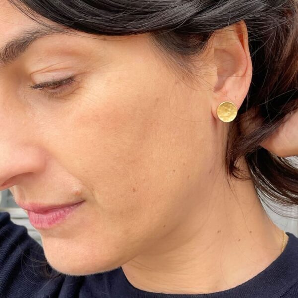 moon S earrings gold lady