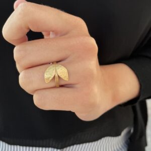 Vera Gold Ring