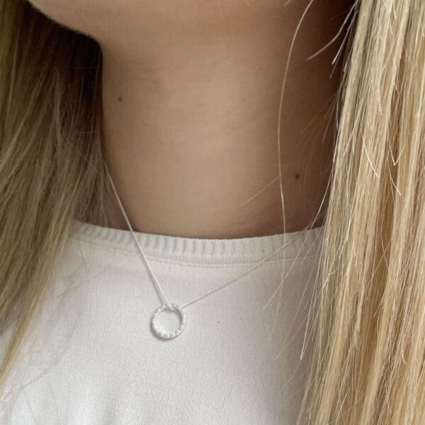 camu s necklace silver