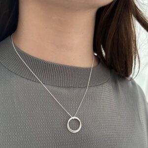 london twin M necklace silver