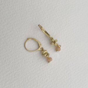 Solitaire cross pendant earrings gold