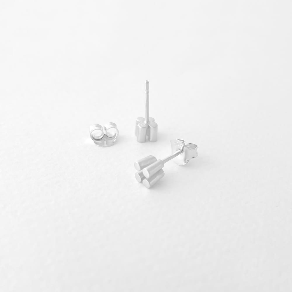Solitaire earrings silver Solitaire earrings silver