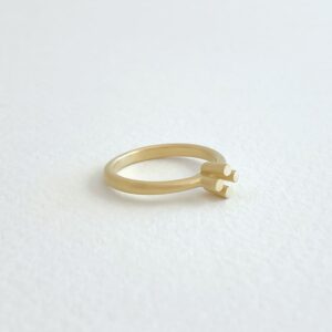 Solitaire Ring Gold